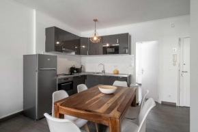Bright beautiful apartment - city center Cannes